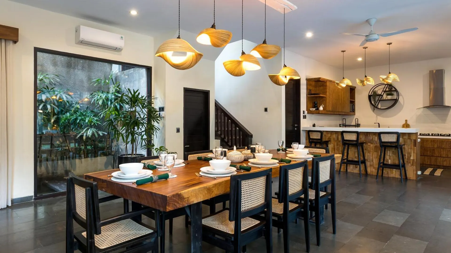 Villa Suvitha By Villa Finder Seminyak  Indonesia